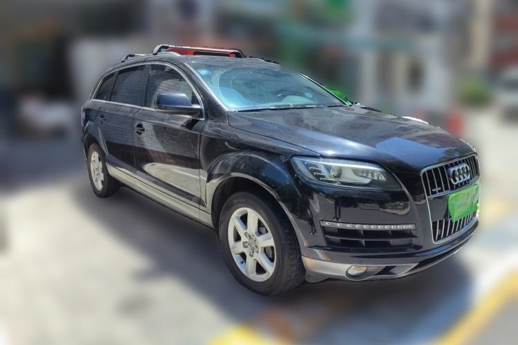 Used Audi Q7 2015 35 TFSI Ambition Edition Front Right 45 Deg