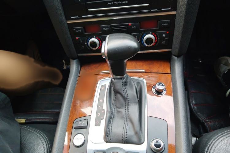 Used Audi Q7 2015 35 TFSI Sport Edition Gear Lever