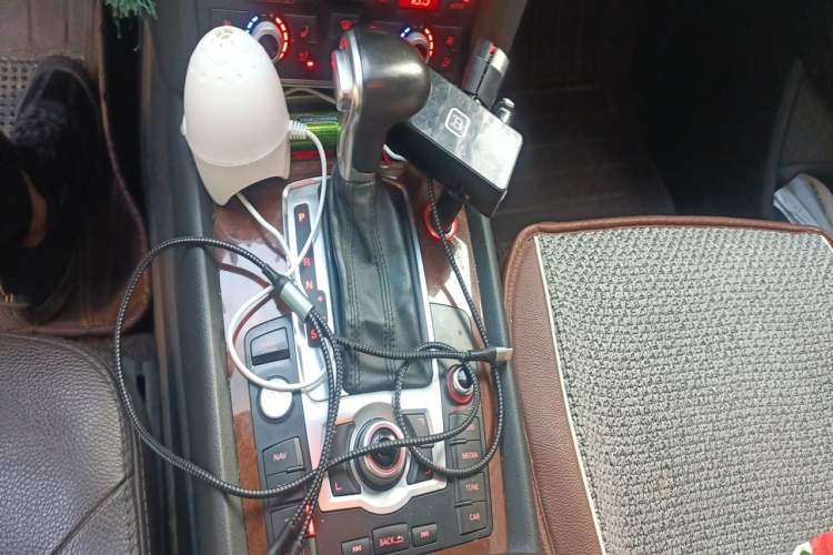 Used Audi Q7 2015 35 TFSI Ambition Edition Gear Lever