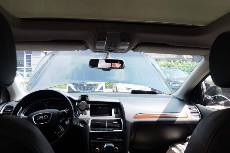 Used Audi Q7 2015 35 TFSI Sport Edition Headliner