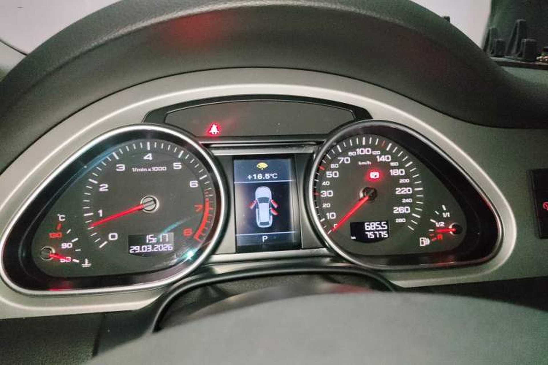 Used Audi Q7 2015 40 TFSI Collector's Edition Instrument Cluster