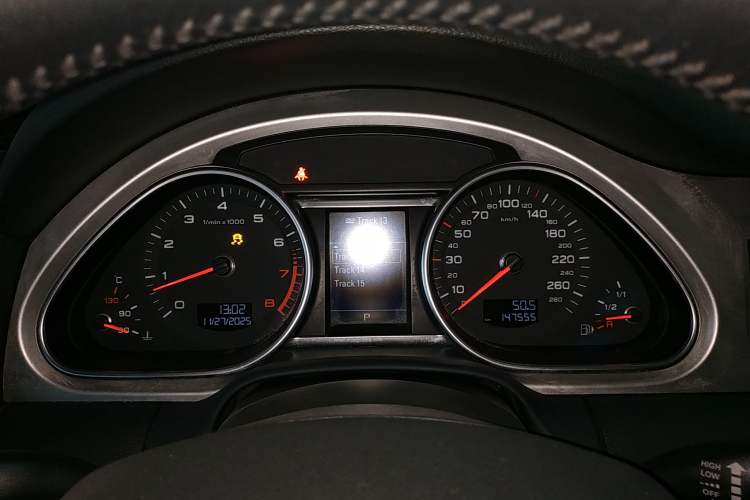 Used Audi Q7 2015 35 TFSI Ambition Edition Instrument Cluster