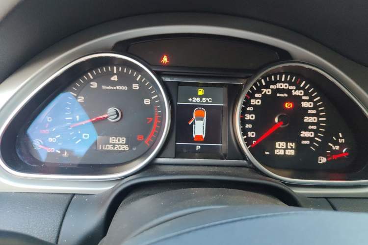 Used Audi Q7 2015 35 TFSI Sport Edition Instrument Cluster