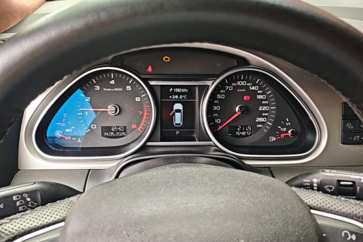 Used Audi Q7 2015 35 TFSI Ambition Edition Instrument Cluster