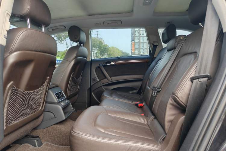 Used Audi Q7 2015 35 TFSI Ambition Edition Interior 11