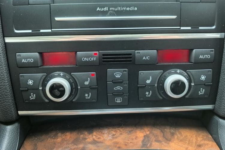 Used Audi Q7 2015 35 TFSI Ambition Edition Interior 12