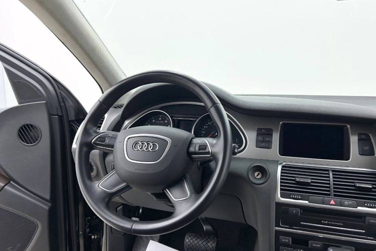Used Audi Q7 2015 35 TFSI Ambition Edition Interior 3