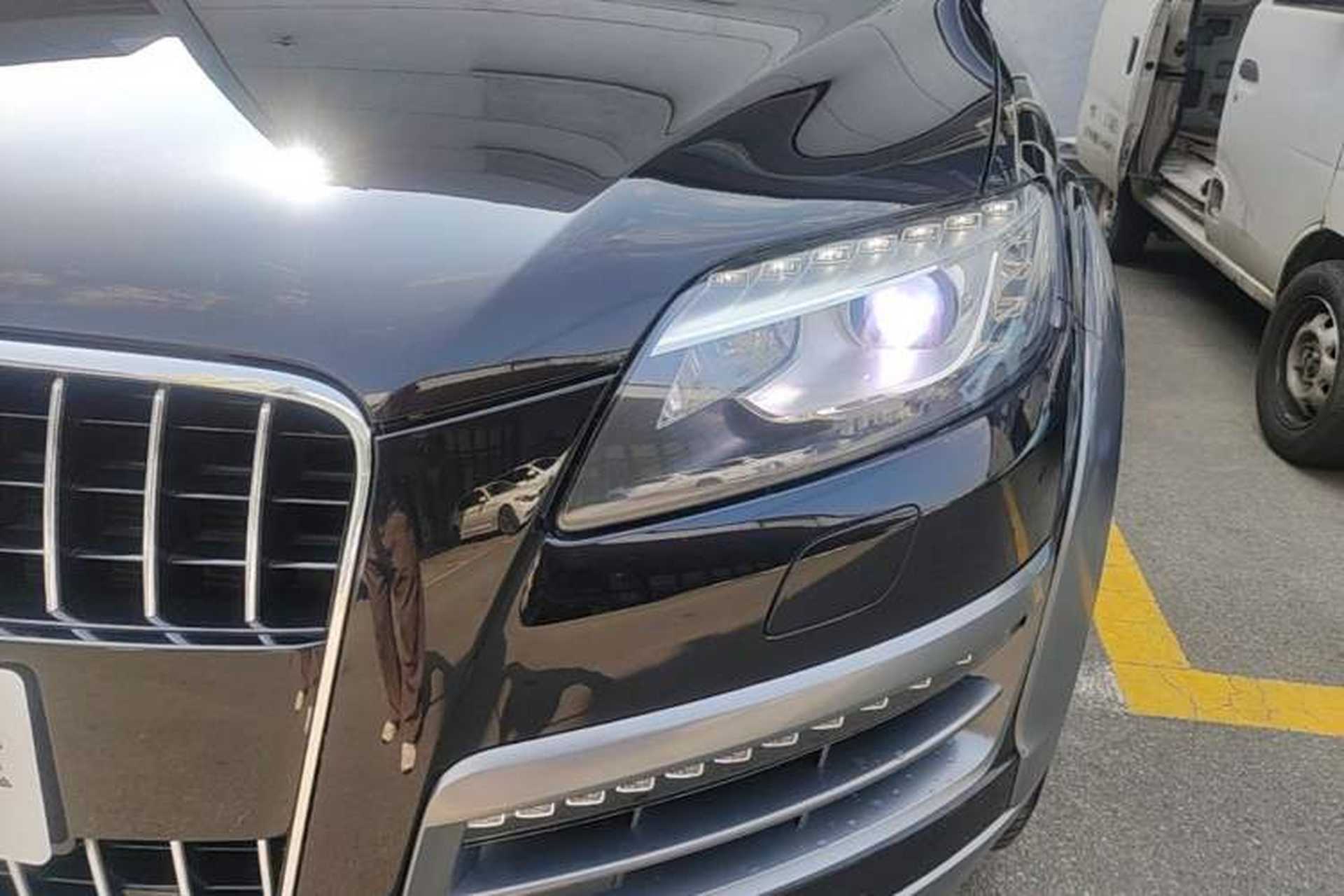 Used Audi Q7 2015 40 TFSI Collector's Edition Left Front Headlight