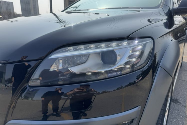 Used Audi Q7 2015 40 TFSI Collector's Edition Left Front Headlight