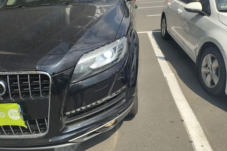 Used Audi Q7 2015 35 TFSI Ambition Edition Left Front Headlight