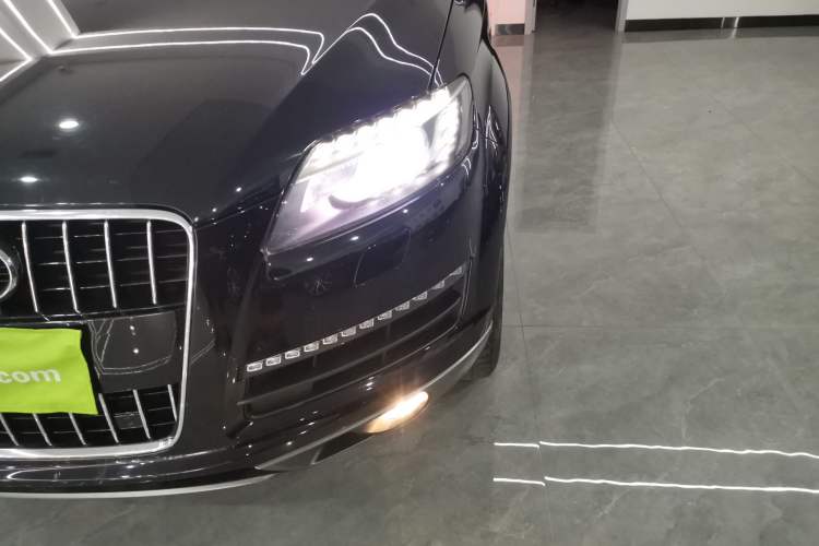 Used Audi Q7 2015 35 TFSI Ambition Edition Left Front Headlight