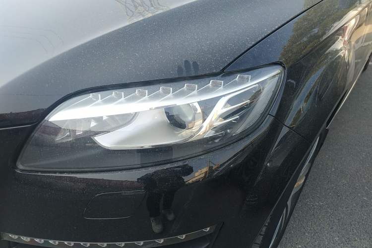 Used Audi Q7 2015 35 TFSI Ambition Edition Left Front Headlight