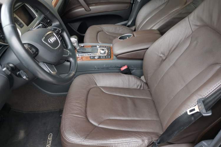 Used Audi Q7 2015 35 TFSI Ambition Edition Left Front Seat