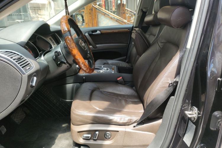 Used Audi Q7 2015 40 TFSI Collector's Edition Left Front Seat