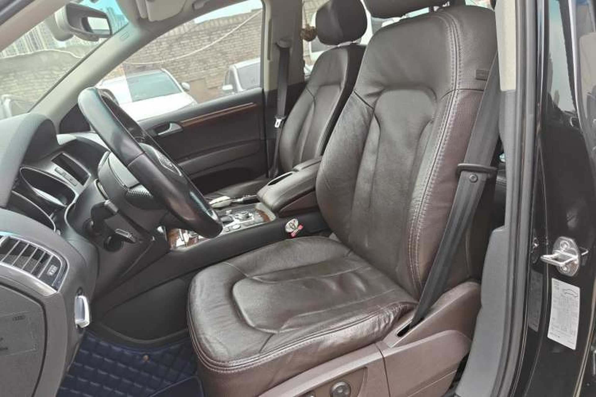 Used Audi Q7 2015 35 TFSI Sport Edition Left Front Seat