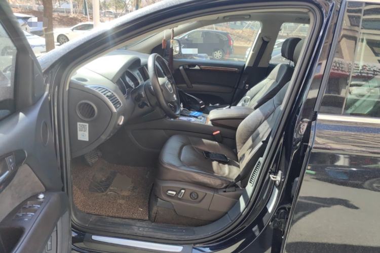 Used Audi Q7 2015 35 TFSI Ambition Edition Left Front Seat