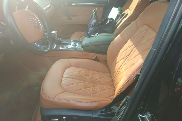 Used Audi Q7 2015 35 TFSI Ambition Edition Left Front Seat