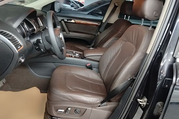 Used Audi Q7 2015 35 TFSI Sport Edition Left Front Seat