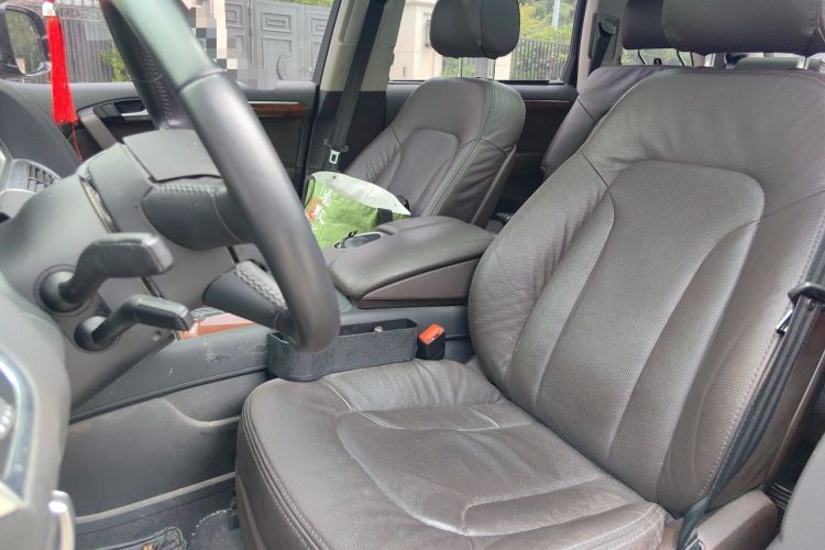 Used Audi Q7 2015 35 TFSI Sport Edition Left Front Seat