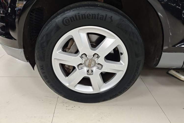 Used Audi Q7 2015 35 TFSI Ambition Edition Left Front Wheel Hub