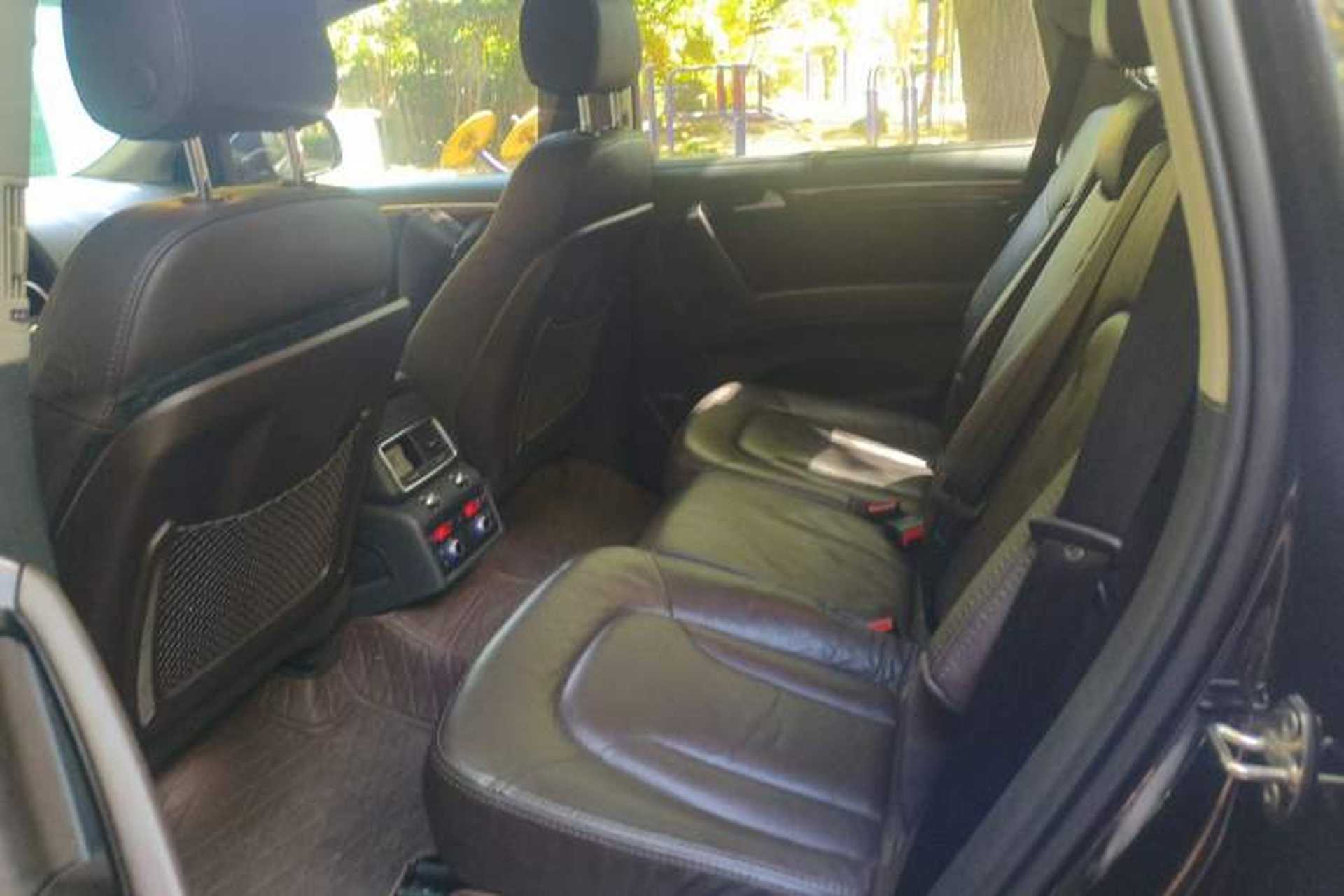 Used Audi Q7 2015 40 TFSI Collector's Edition Left Rear Seat