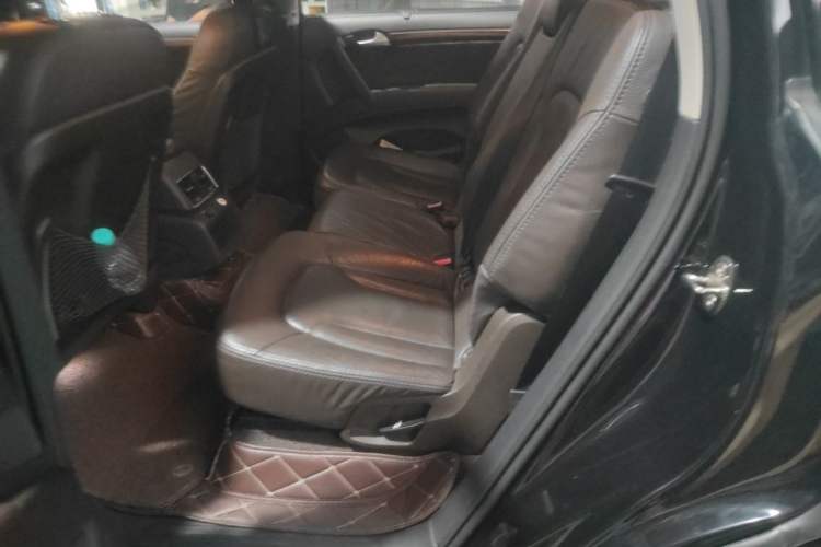 Used Audi Q7 2015 35 TFSI Ambition Edition Left Rear Seat