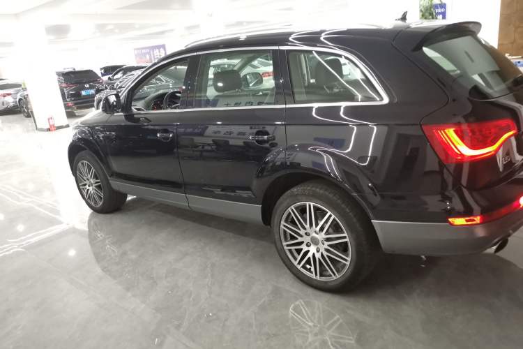 Used Audi Q7 2015 35 TFSI Ambition Edition Left Side