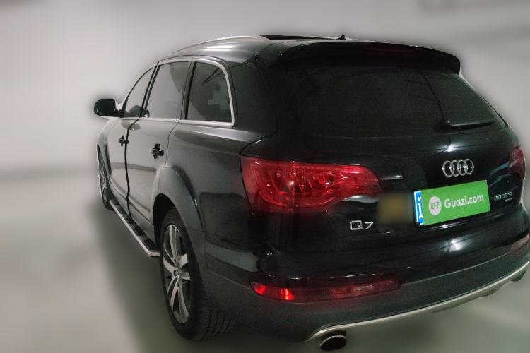 Used Audi Q7 2015 40 TFSI Collector's Edition Rear Left 45 Deg