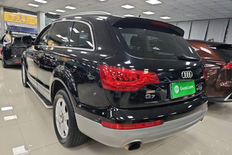 Used Audi Q7 2015 35 TFSI Ambition Edition Rear Left 45 Deg