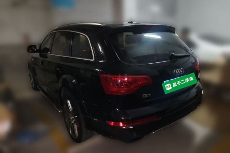 Used Audi Q7 2015 40 TFSI Collector's Edition Rear Left 45 Deg