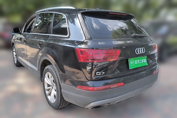 Used Audi Q7  Rear Left 45 Deg
