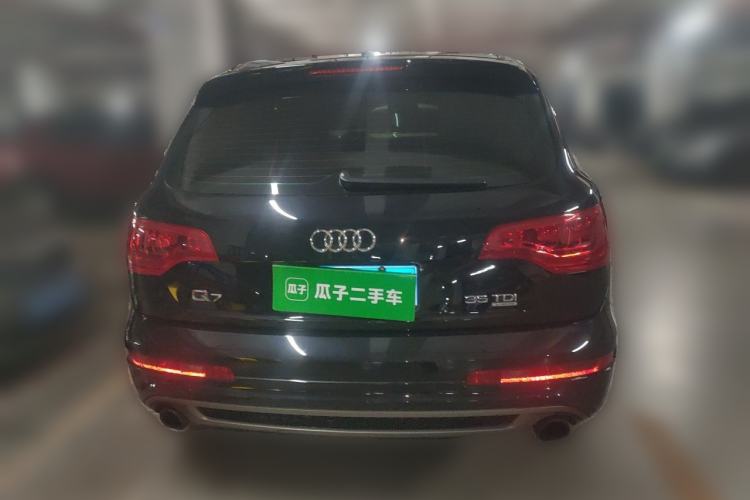 Used Audi Q7 2015 35 TDI Excellence Edition Rear