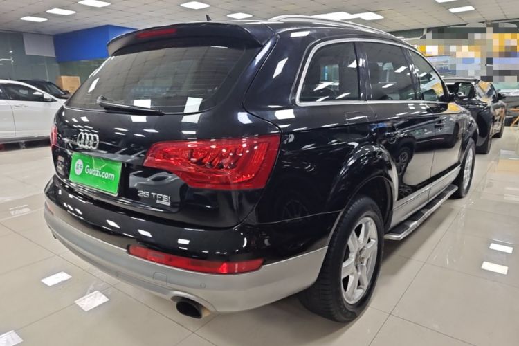 Used Audi Q7 2015 35 TFSI Ambition Edition Rear Right 45 Deg