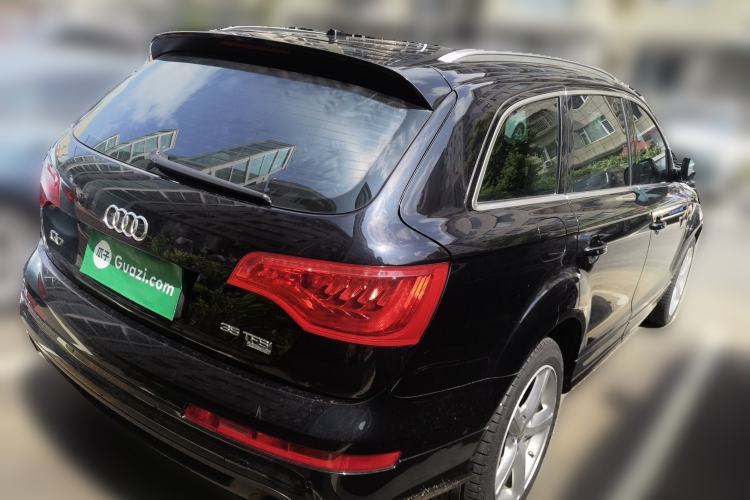 Used Audi Q7 2015 35 TFSI Sport Edition Rear Right 45 Deg