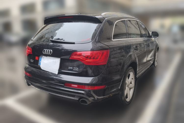 Used Audi Q7 2015 35 TDI Excellence Edition Rear Right 45 Deg