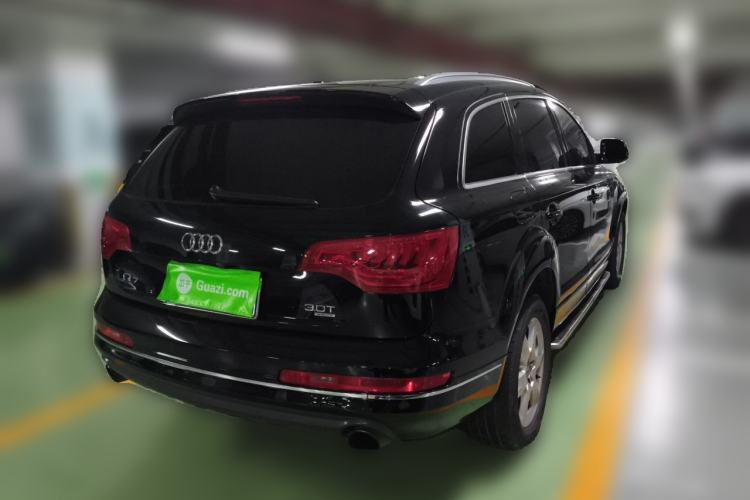 Used Audi Q7 2015 35 TFSI Ambition Edition Rear Right 45 Deg