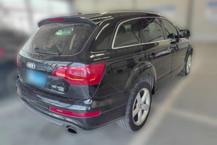 Used Audi Q7 2015 35 TFSI Sport Edition Rear Right 45 Deg