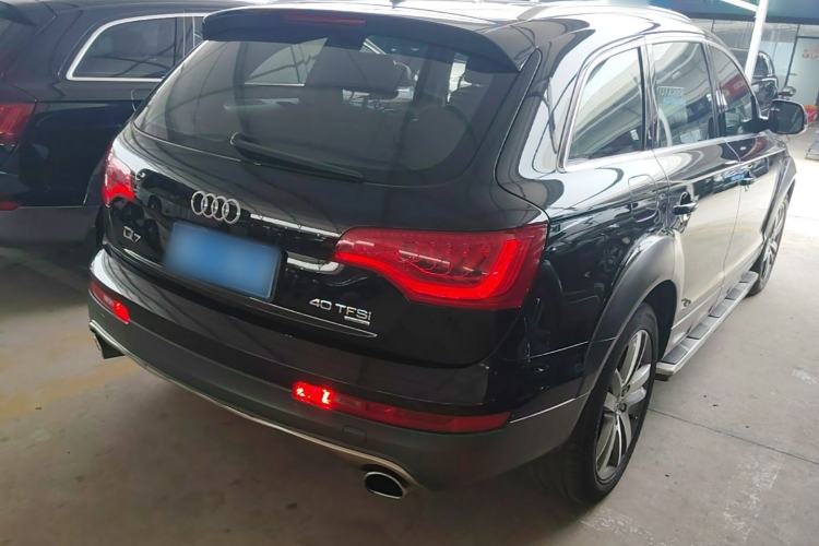 Used Audi Q7 2015 40 TFSI Collector's Edition Rear Right 45 Deg