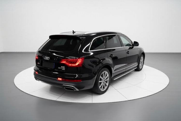 Used Audi Q7 2015 35 TFSI Ambition Edition Rear Right 45 Deg