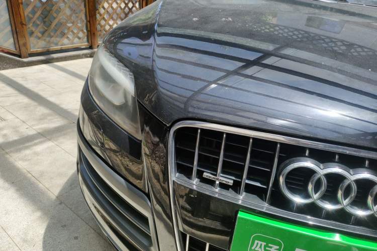 Used Audi Q7 2015 40 TFSI Collector's Edition Right Front Headlight