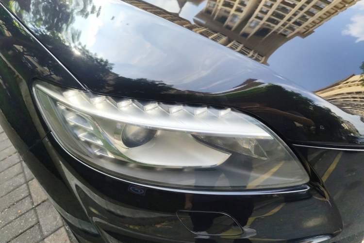 Used Audi Q7 2015 35 TFSI Ambition Edition Right Front Headlight