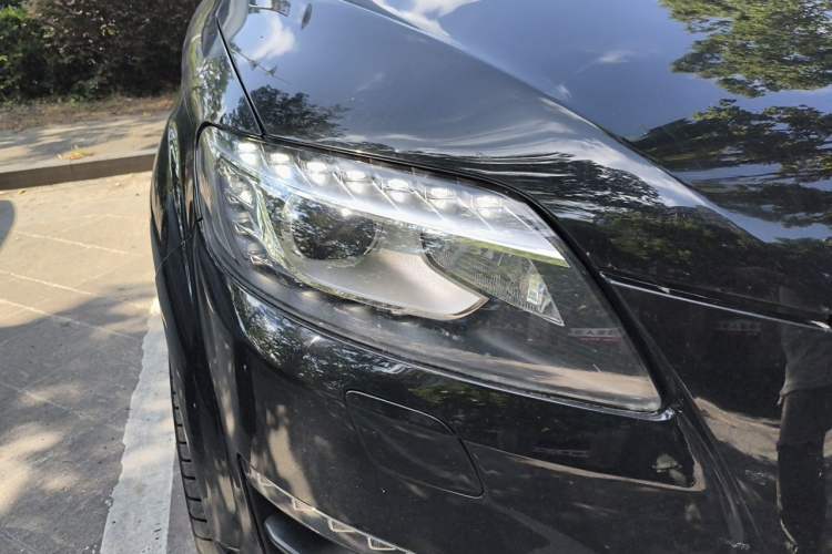 Used Audi Q7 2015 35 TFSI Ambition Edition Right Front Headlight