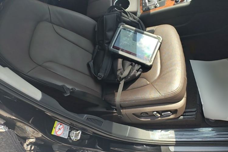Used Audi Q7 2015 35 TFSI Ambition Edition Right Front Seat