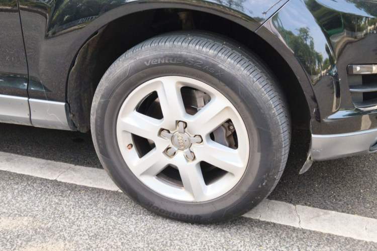 Used Audi Q7 2015 35 TFSI Ambition Edition Right Front Wheel Hub