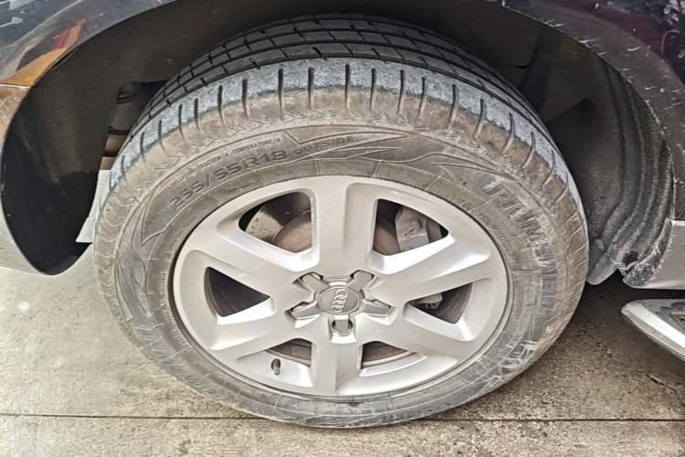 Used Audi Q7 2015 35 TFSI Ambition Edition Right Rear Wheel Hub
