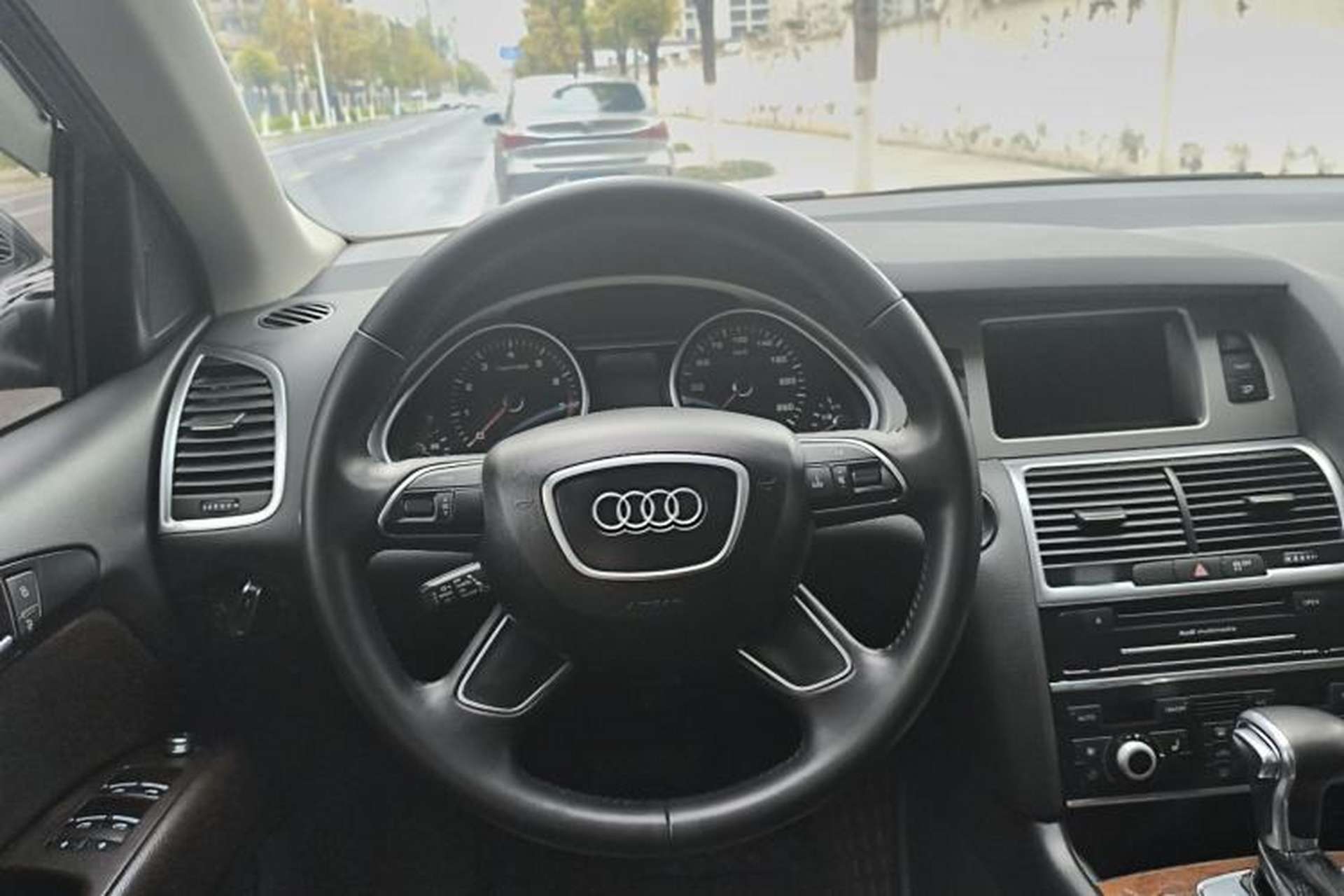 Used Audi Q7  Steering Wheel