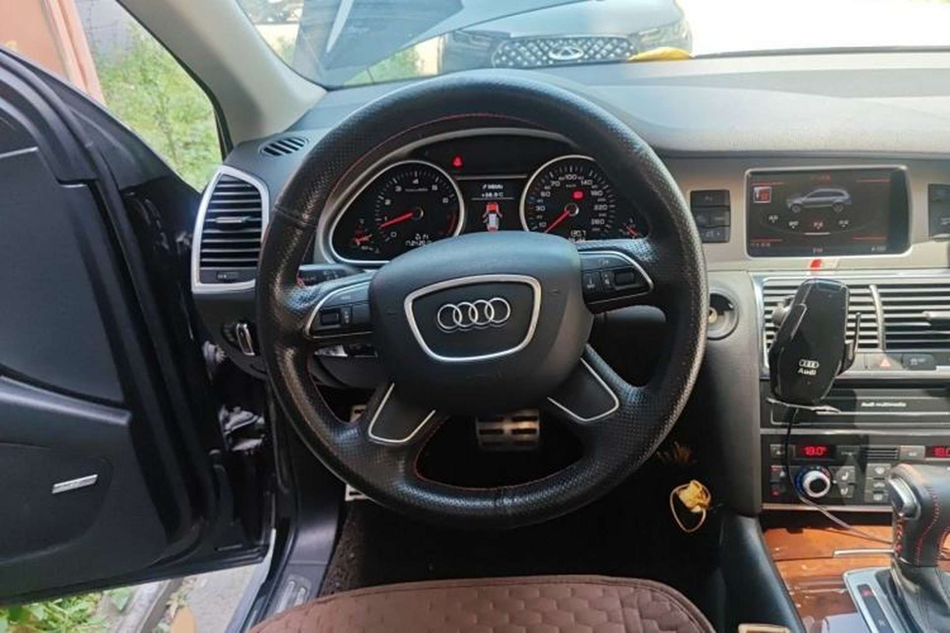 Used Audi Q7 2015 40 TFSI Collector's Edition Steering Wheel