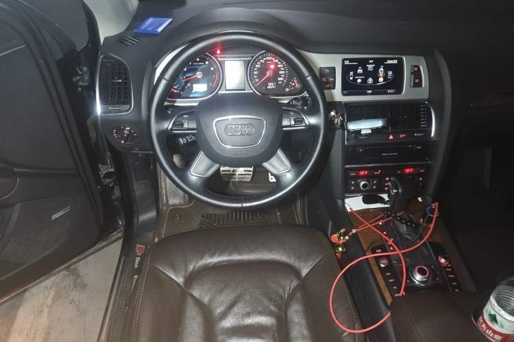 Used Audi Q7 2015 35 TFSI Sport Edition Steering Wheel