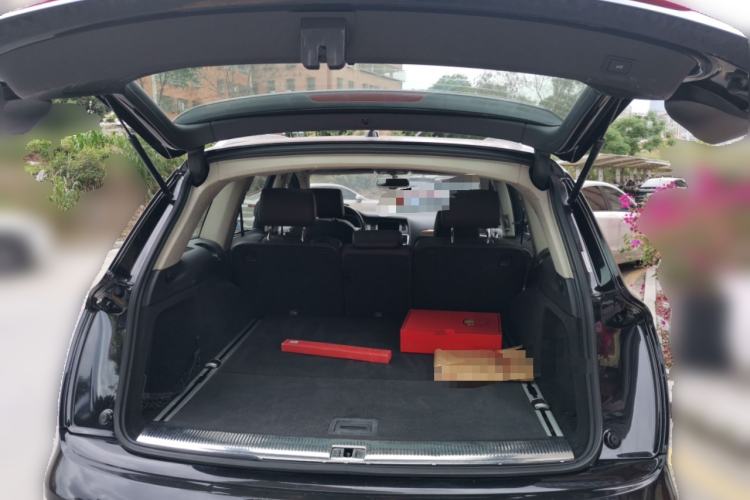 Used Audi Q7 2015 35 TFSI Ambition Edition Trunk