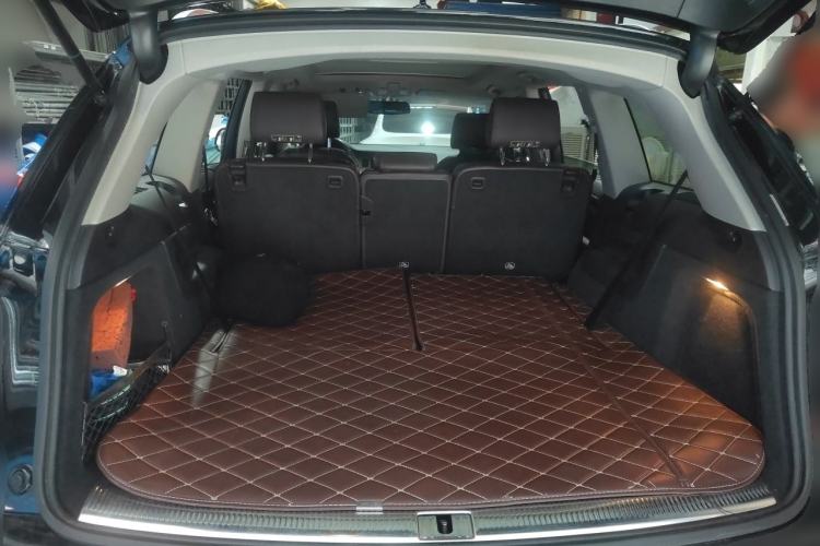 Used Audi Q7 2015 35 TFSI Ambition Edition Trunk